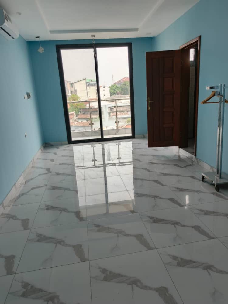 Magnifiques appartements neufs à louer à Gombe
