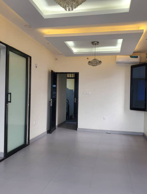Appartement 2 chambres Lingwala