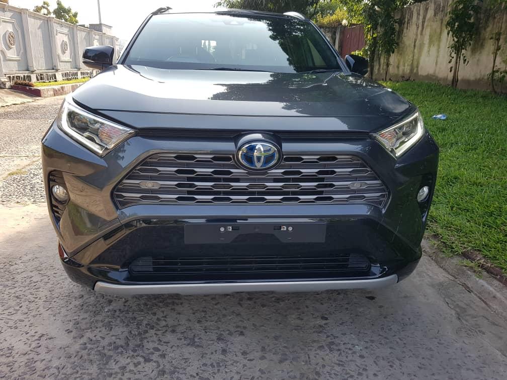 Toyota RAV 4 2022 HYBRIDE