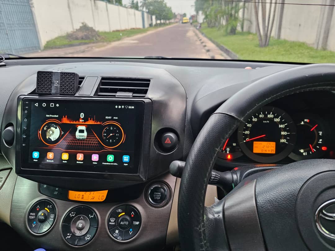Toyota Vanguard 2015