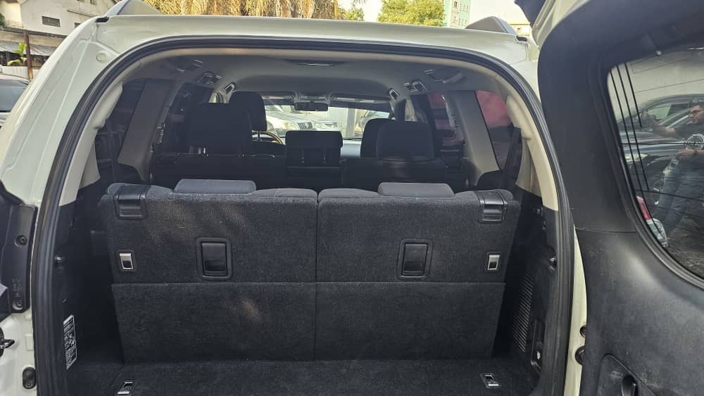 À VENDRE – TOYOTA Land Cruiser Prado TXL