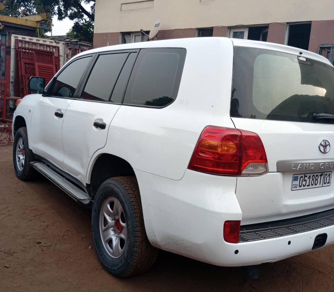 Toyota Land Cruiser GXR 2009