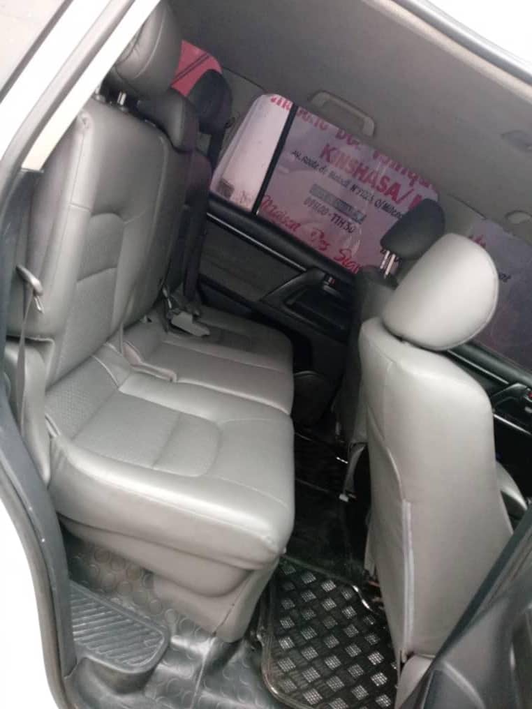 Toyota Land Cruiser GXR 2009