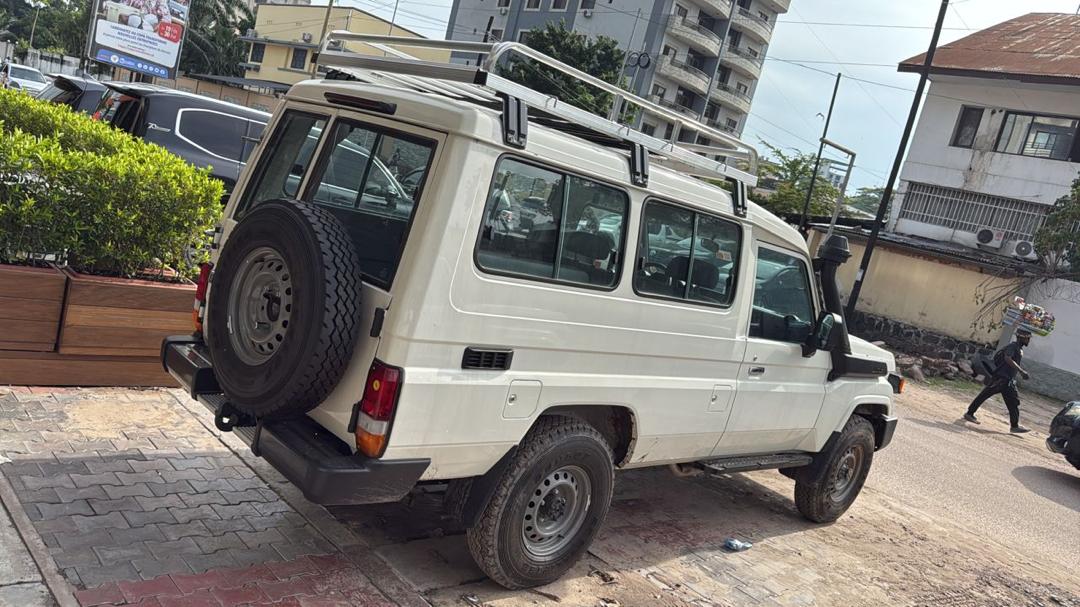 Toyota Land Cruiser neuf