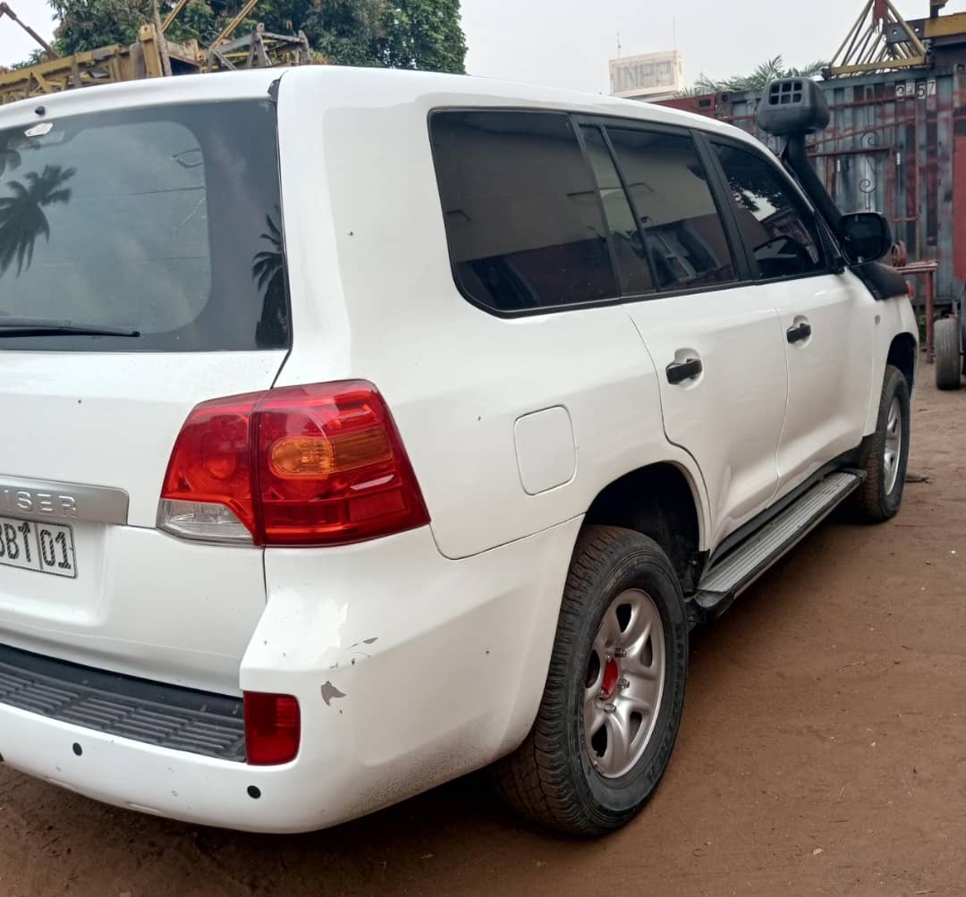 Toyota Land Cruiser GXR 2009