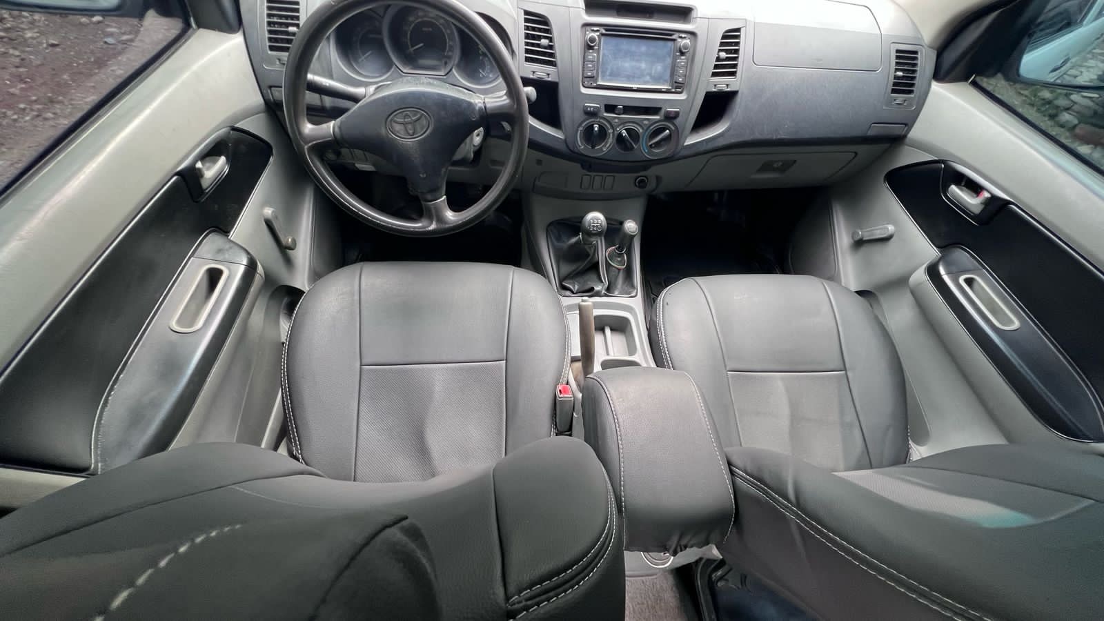 Toyota Hilux 2013
