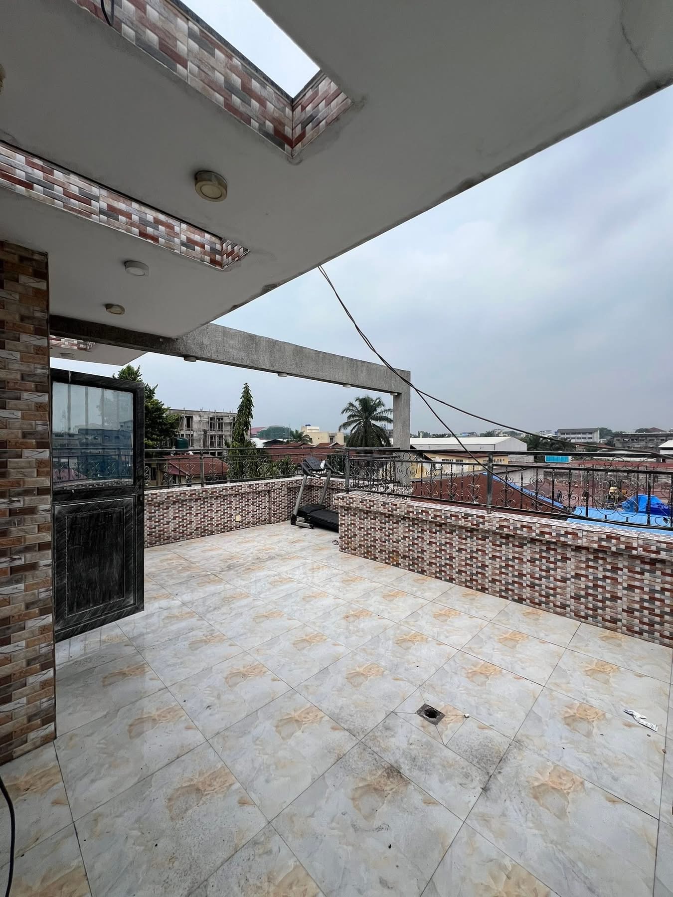 Maison 5chambres Limete