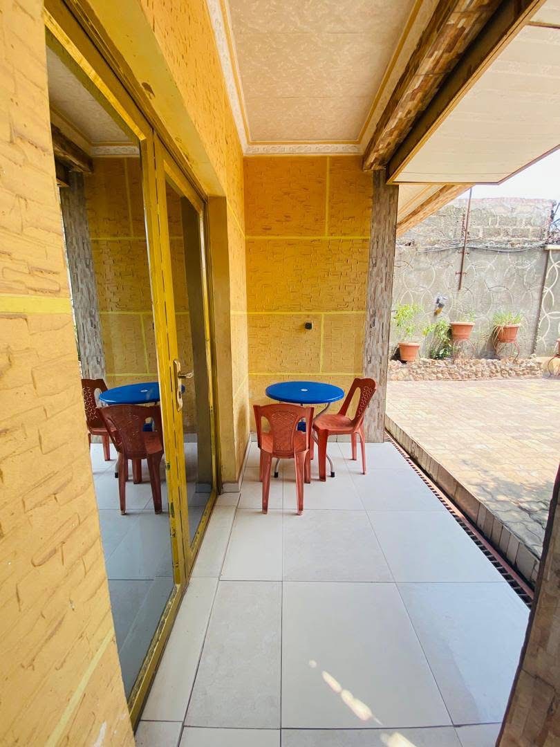 Maison à louer Mbudi