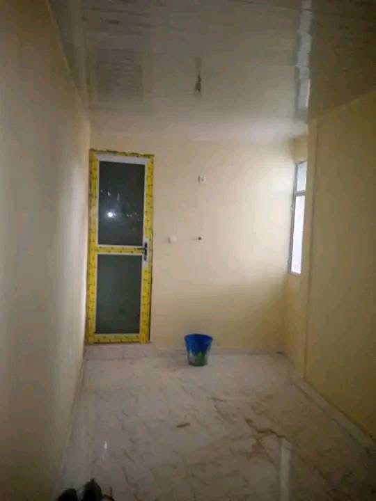 Maison Basse à Louer – Binza Ozone