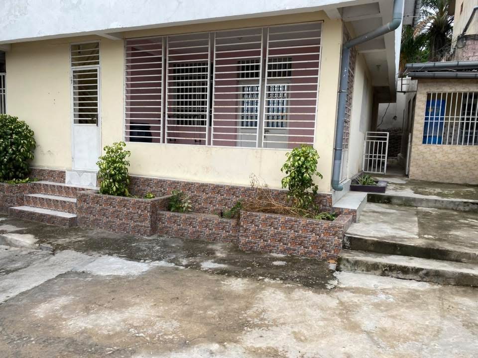 Maison à Louer – UPN