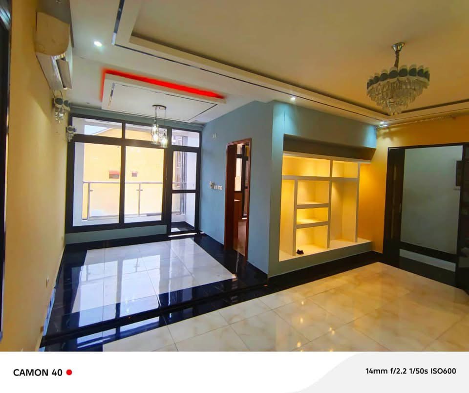 Appartement Neuf à Louer – Kintambo