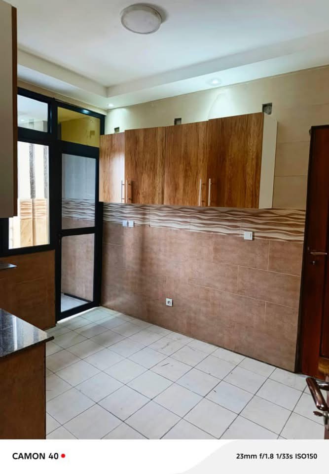 Appartement Neuf à Louer – Kintambo
