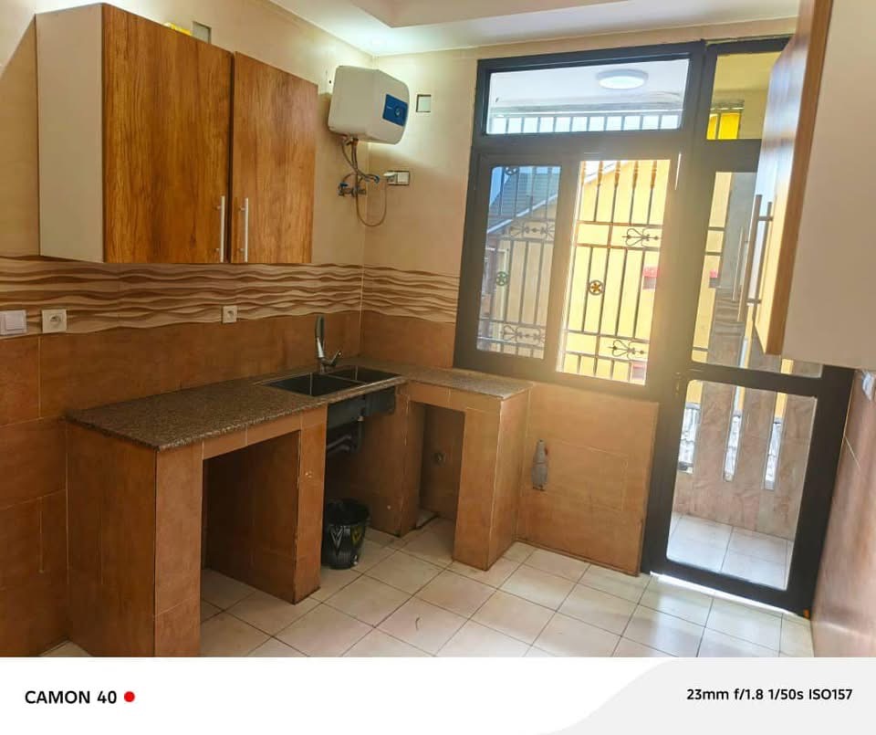 Appartement Neuf à Louer – Kintambo