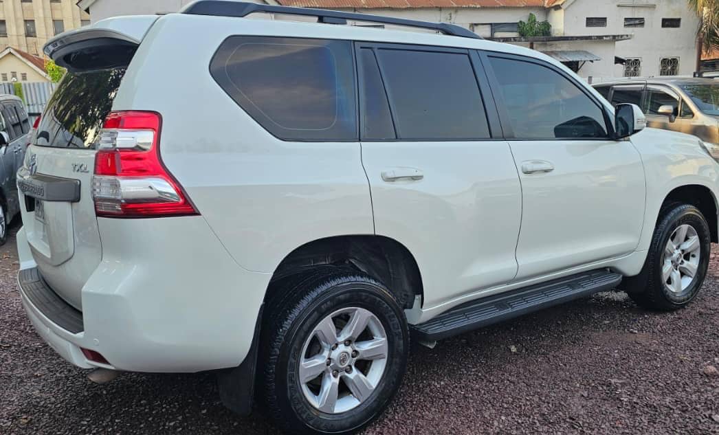 À VENDRE – TOYOTA Land Cruiser Prado TXL