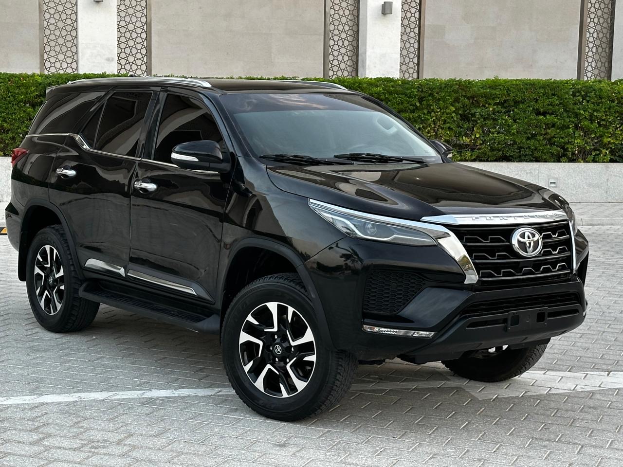 Toyota Fortuner 2023