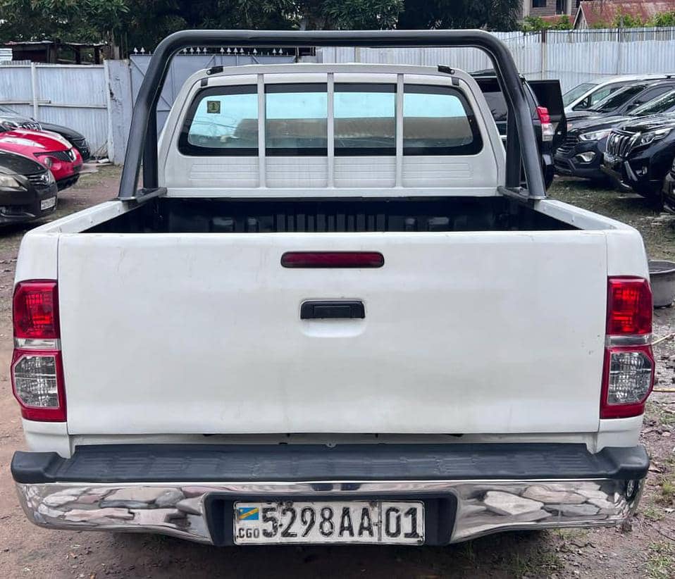 Toyota Hilux 2013