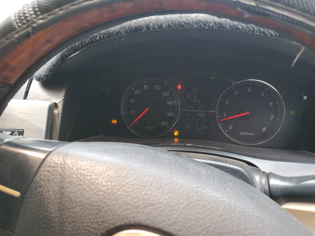 TOYOTA MARK X