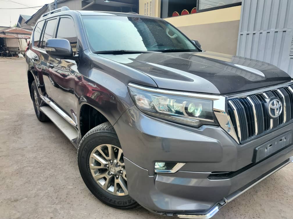 Prado VX.R 2020