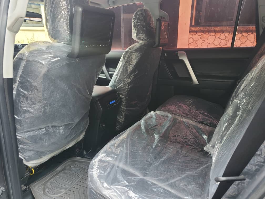 Prado VX.R 2020