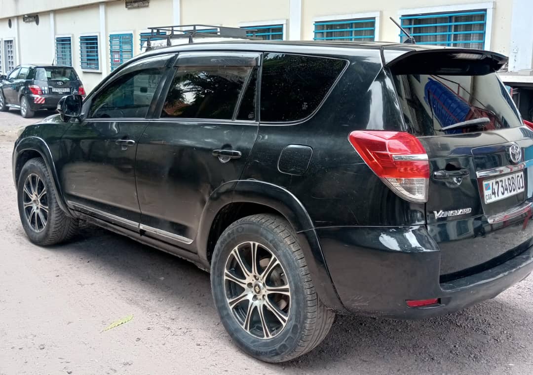 TOYOTA vanguard 2014