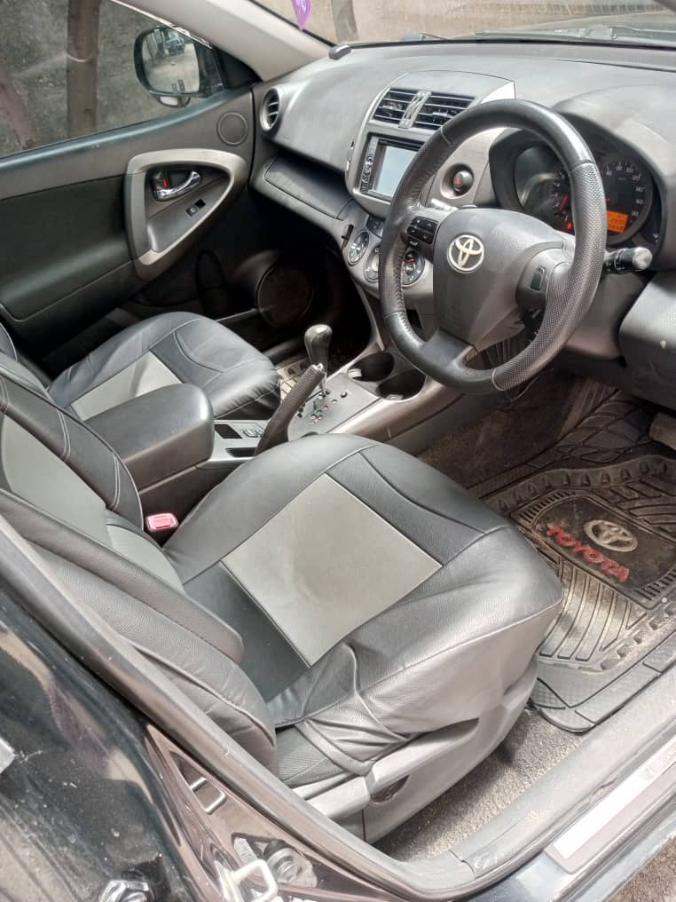 TOYOTA vanguard 2014