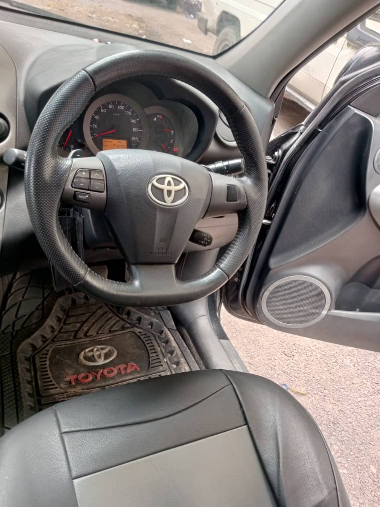 TOYOTA vanguard 2014