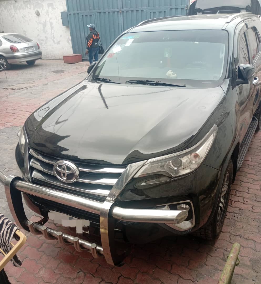 Toyota Fortuner 2016
